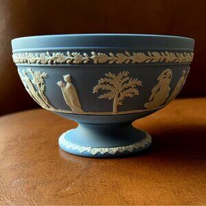 Rare Size 5" Wedgewood Jasperware Footed Pedestal Bowl PRICED TO SELL